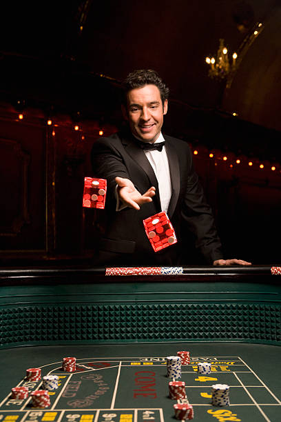 licin live dealer table with professional croupier and HD video stream